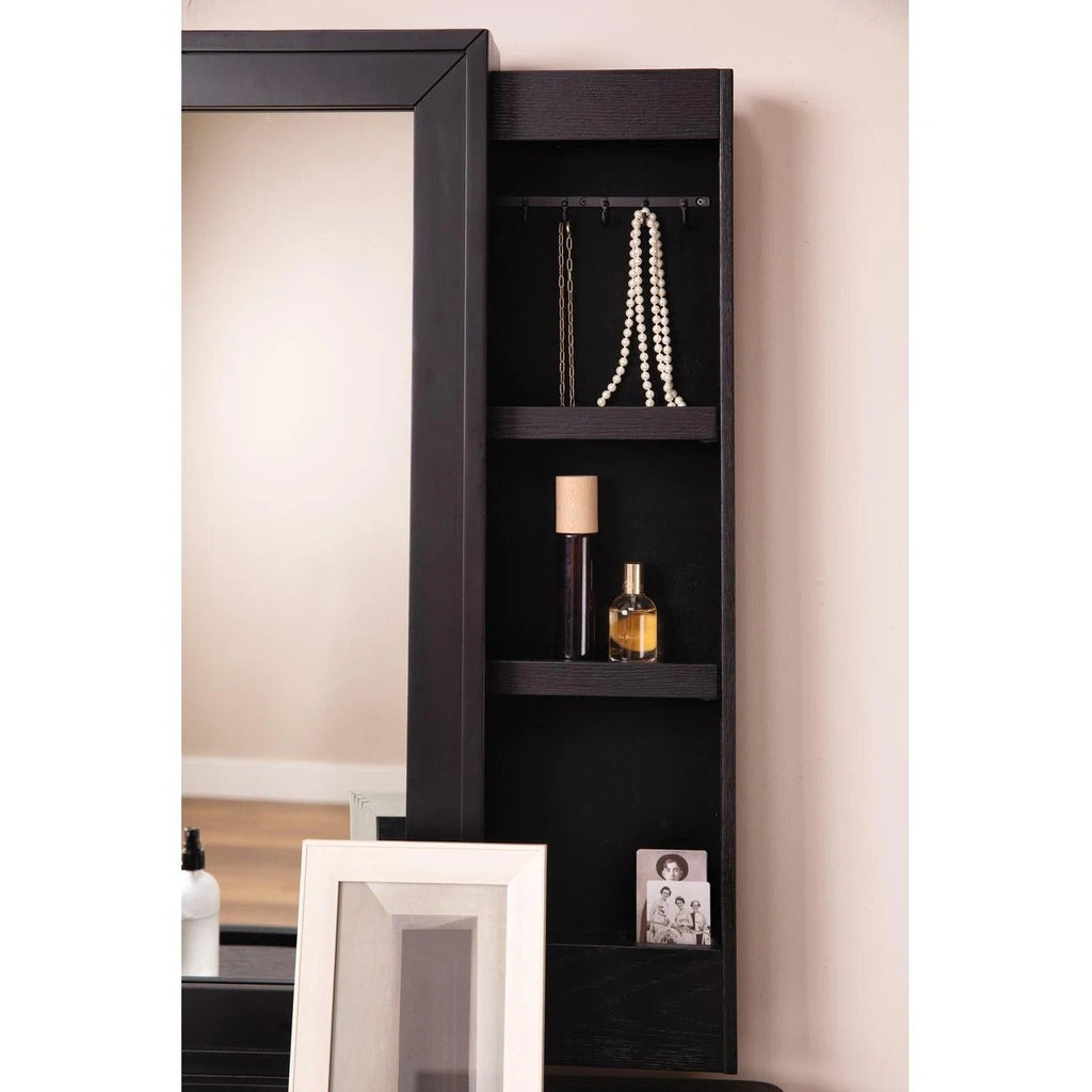 Minimalist Vanity Table With Mirror